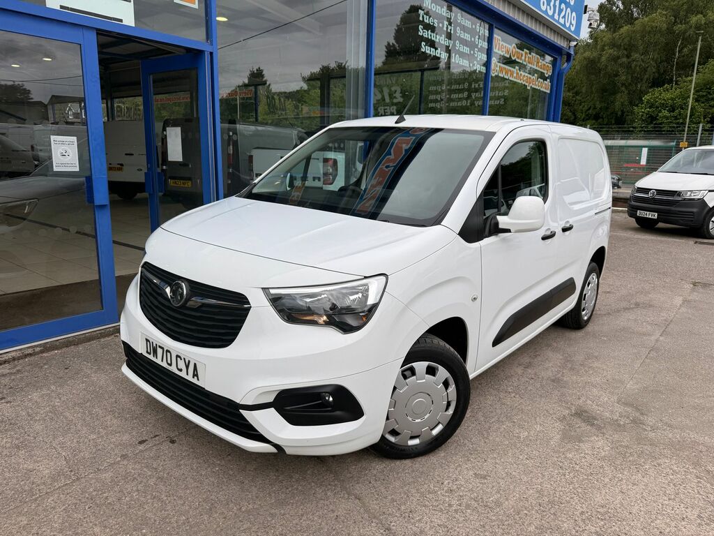 Vauxhall Combo 1.5 Turbo D 2300 Sportive Panel Van Man White