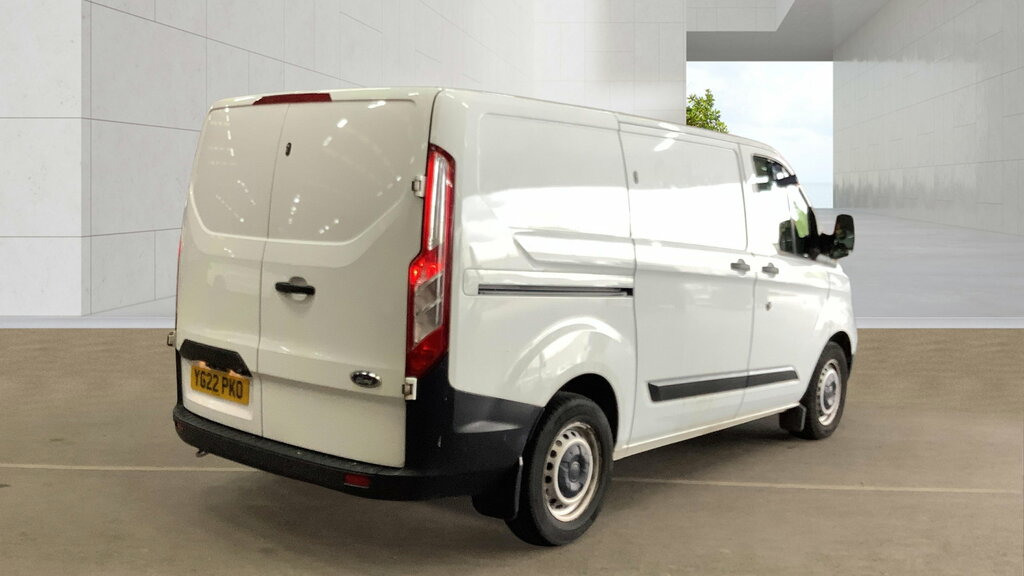 Ford Transit Custom 2.0 320 Ecoblue Leader Panel Van YG22PKO White #4