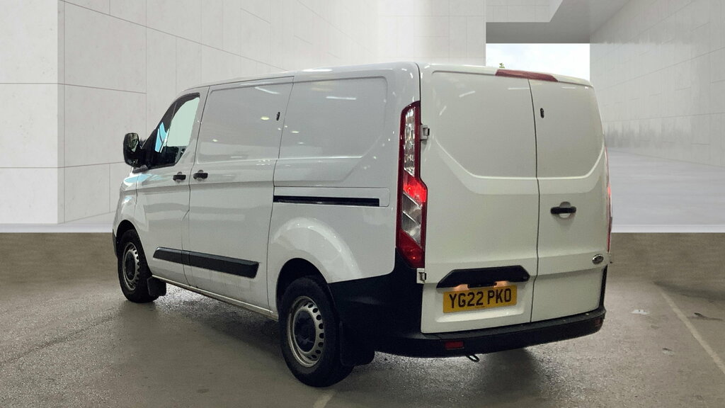 Ford Transit Custom 2.0 320 Ecoblue Leader Panel Van YG22PKO White #3