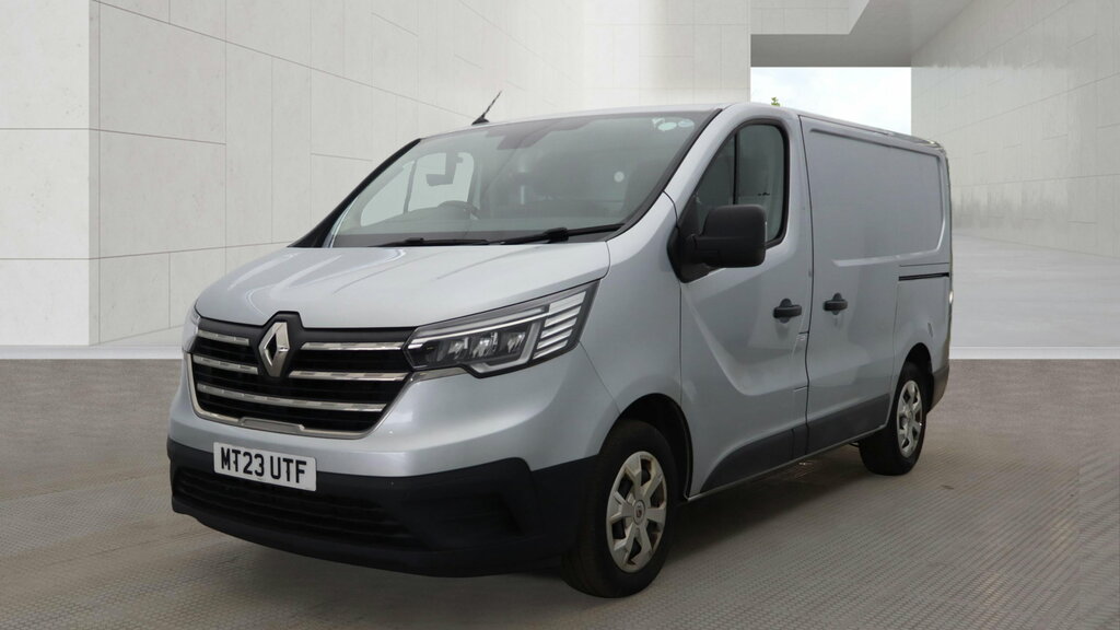 Renault Trafic 2.0 Dci Blue Sl30 Business Panel Van M Grey