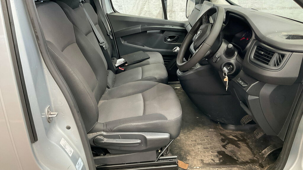 Renault Trafic 2.0 Dci Blue Sl30 Business Panel Van M Grey #5