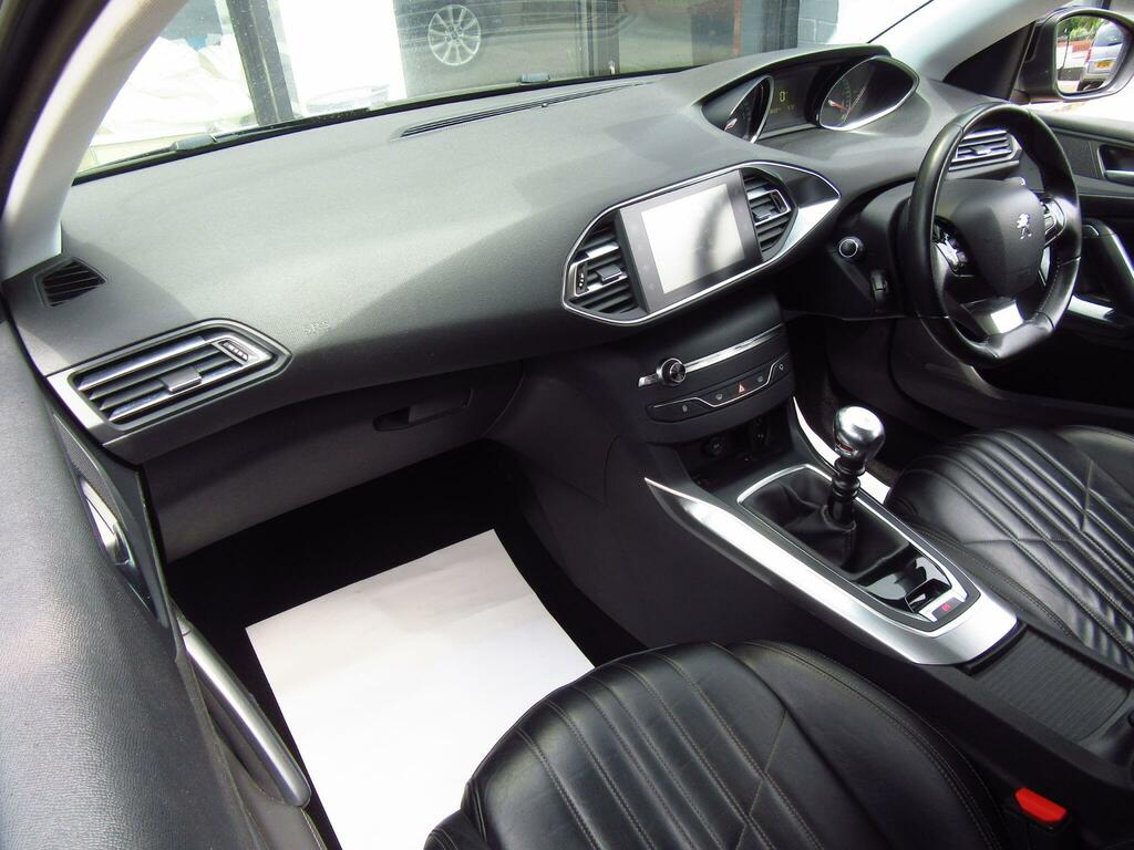 Peugeot 308 1.6 E-hdi Allure Euro 5 Ss #6
