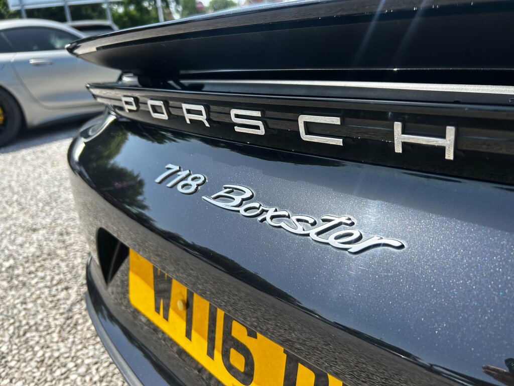 Porsche 718 718 Boxster S S-a Silver #27