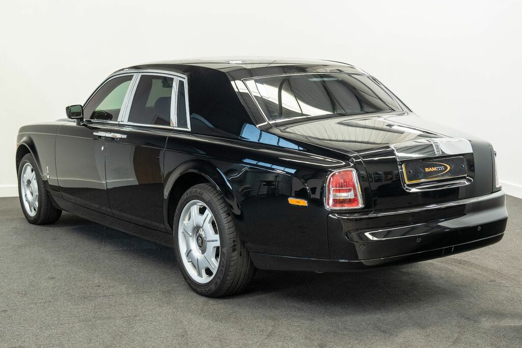 Rolls-Royce Phantom V12 Silver #5