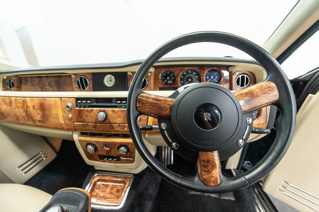 Rolls-Royce Phantom V12 Silver #12
