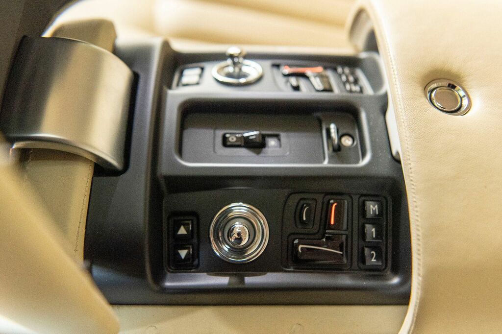 Rolls-Royce Phantom V12 Silver #25