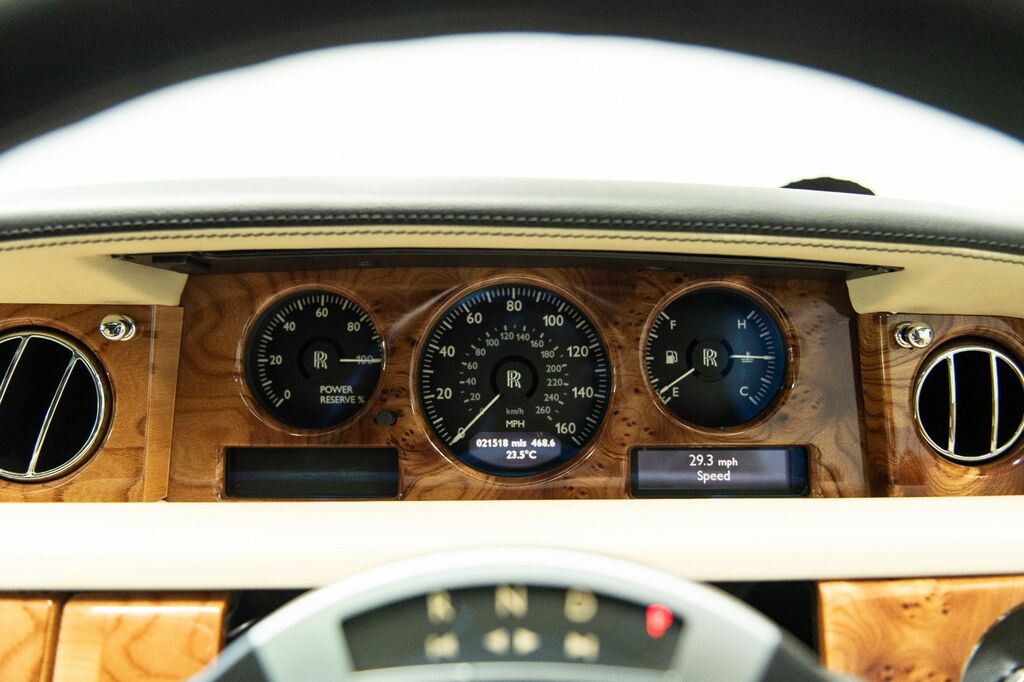 Rolls-Royce Phantom V12 Silver #41