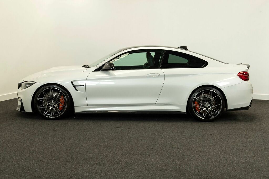 BMW M4 Coupe GK19YAV White #4