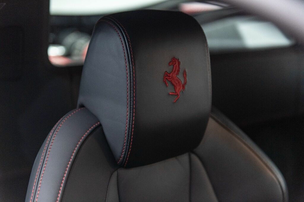 Ferrari 458 458 Italia Dct S-a Red #21