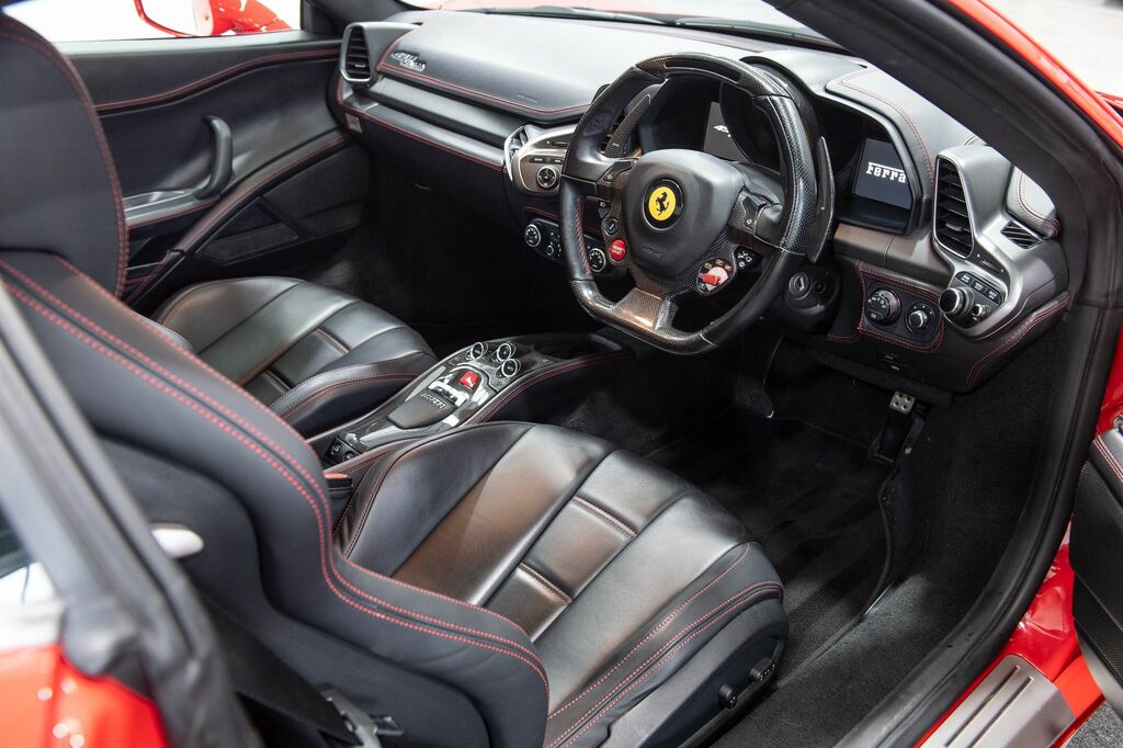 Ferrari 458 458 Italia Dct S-a Red #14