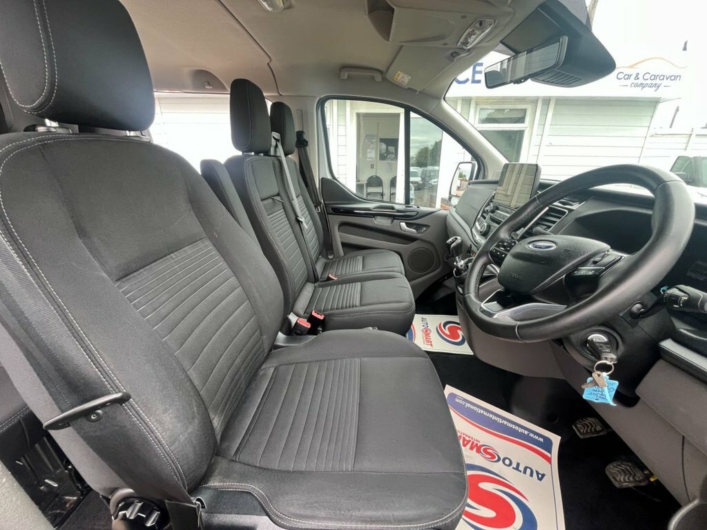 Ford Transit Custom 2L Limited CA22ZVC White #6