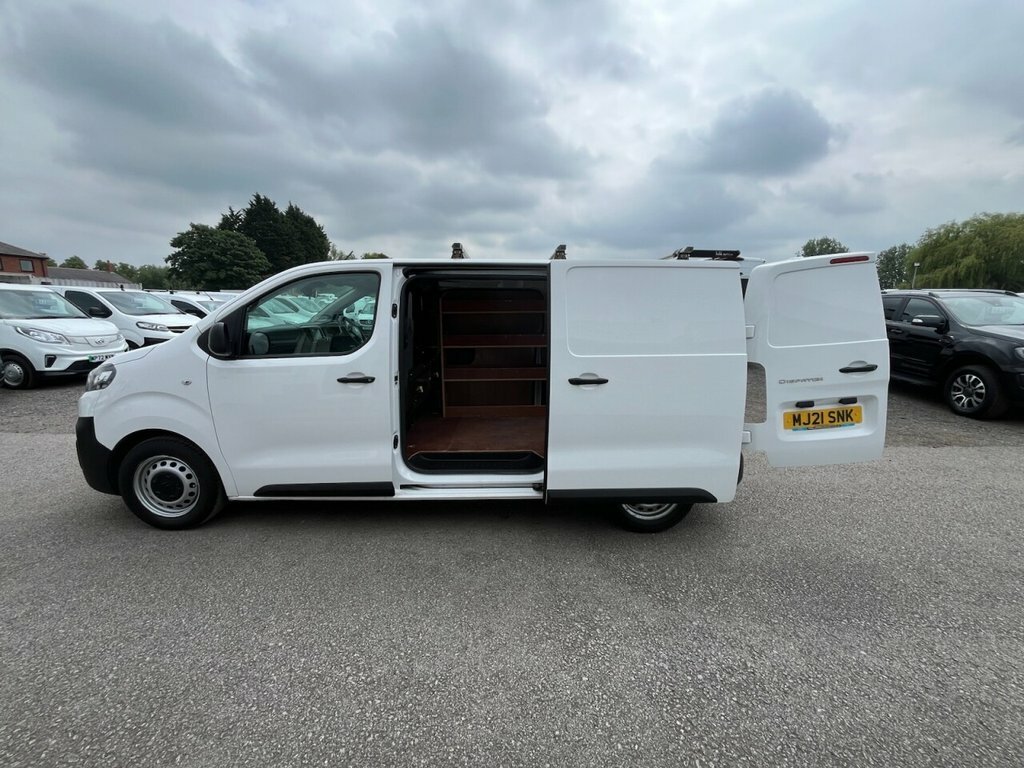 Citroen Dispatch 1.5L Enterprise M 6Dr MJ21SNK White #3