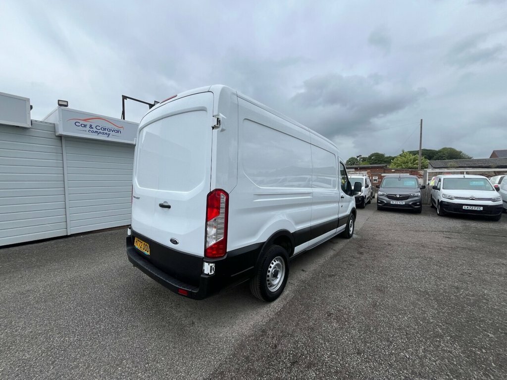 Ford Transit Custom 2L Leader White