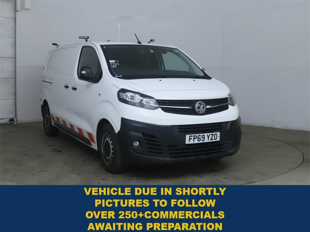 Vauxhall Vivaro 1.5L Edition White