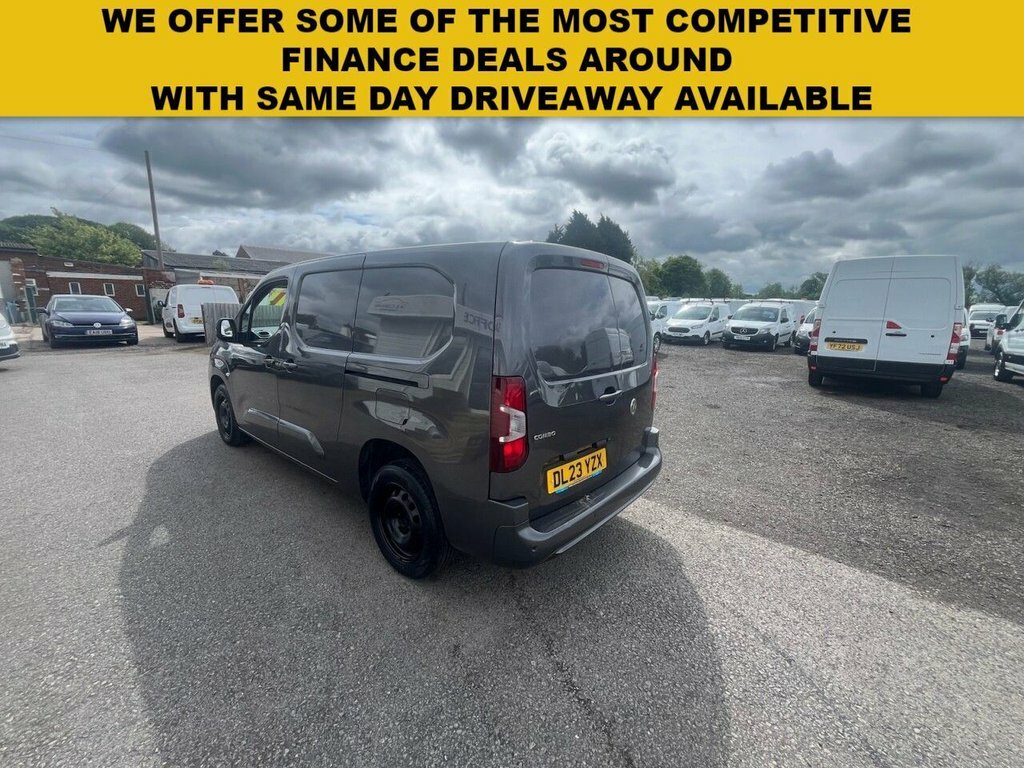 Vauxhall Combo 1.5L Pro 6Dr Grey