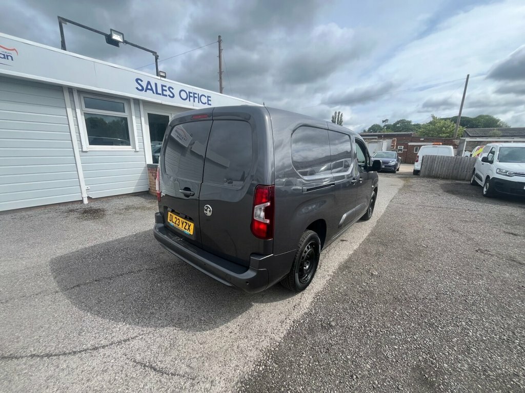 Vauxhall Combo 1.5L Pro 6Dr Grey #5