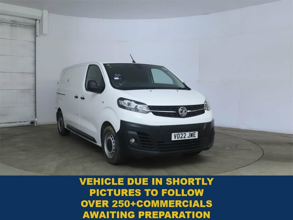 Vauxhall Vivaro Mpv White