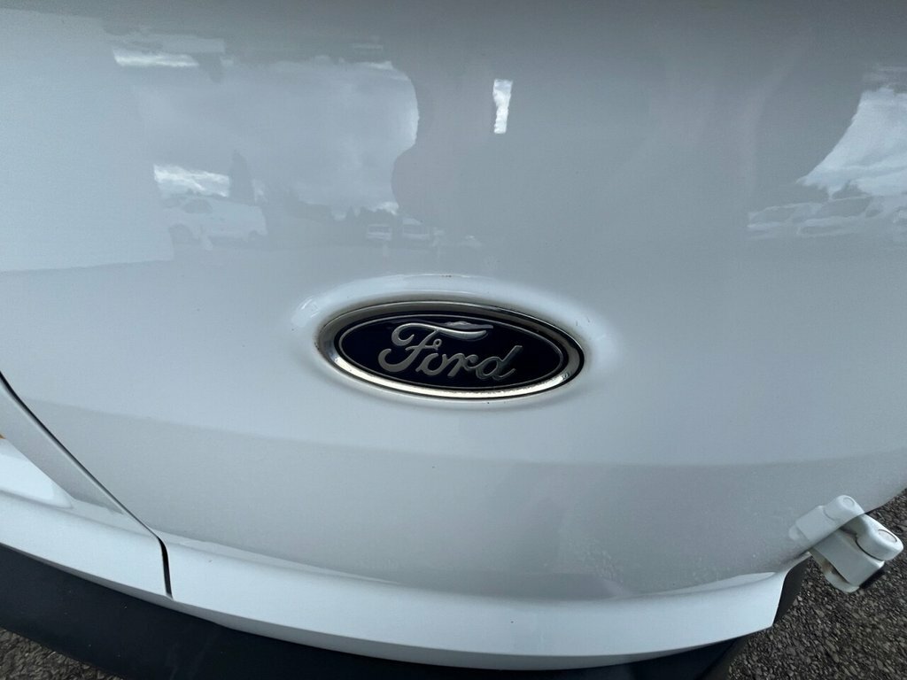 Ford Transit Courier Mpv White #5