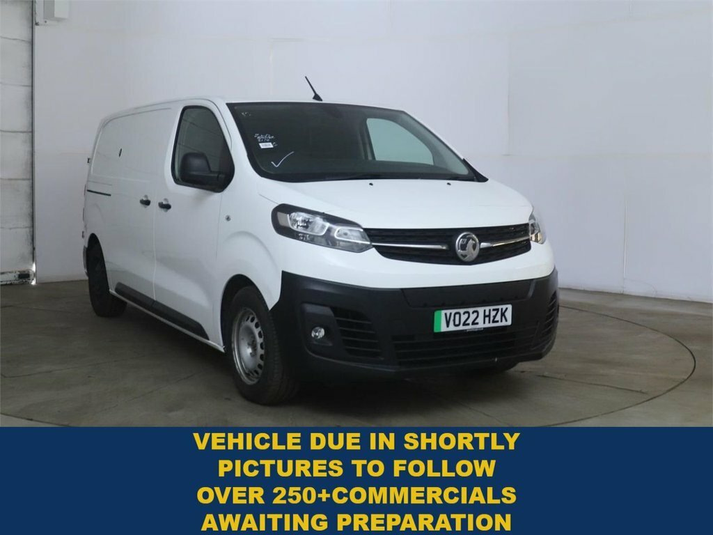 Vauxhall Vivaro Mpv White