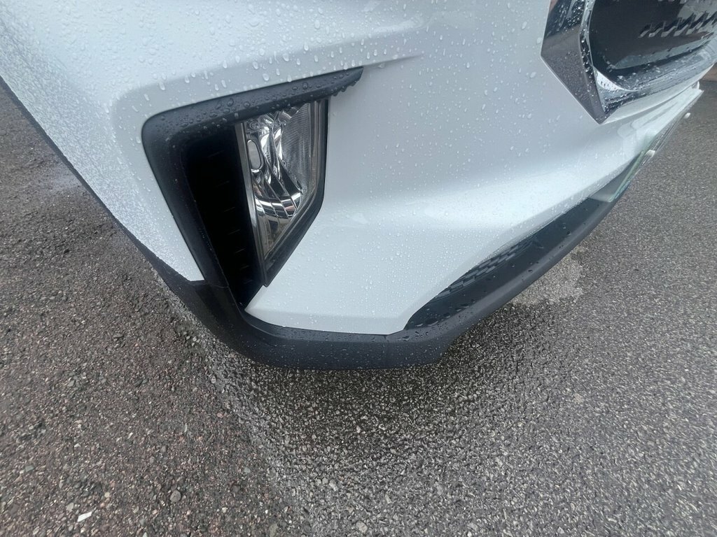 Maxus eDeliver 9 Mpv White #3