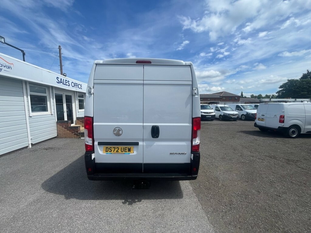 Vauxhall Movano 2L Prime DS72UEW White #2