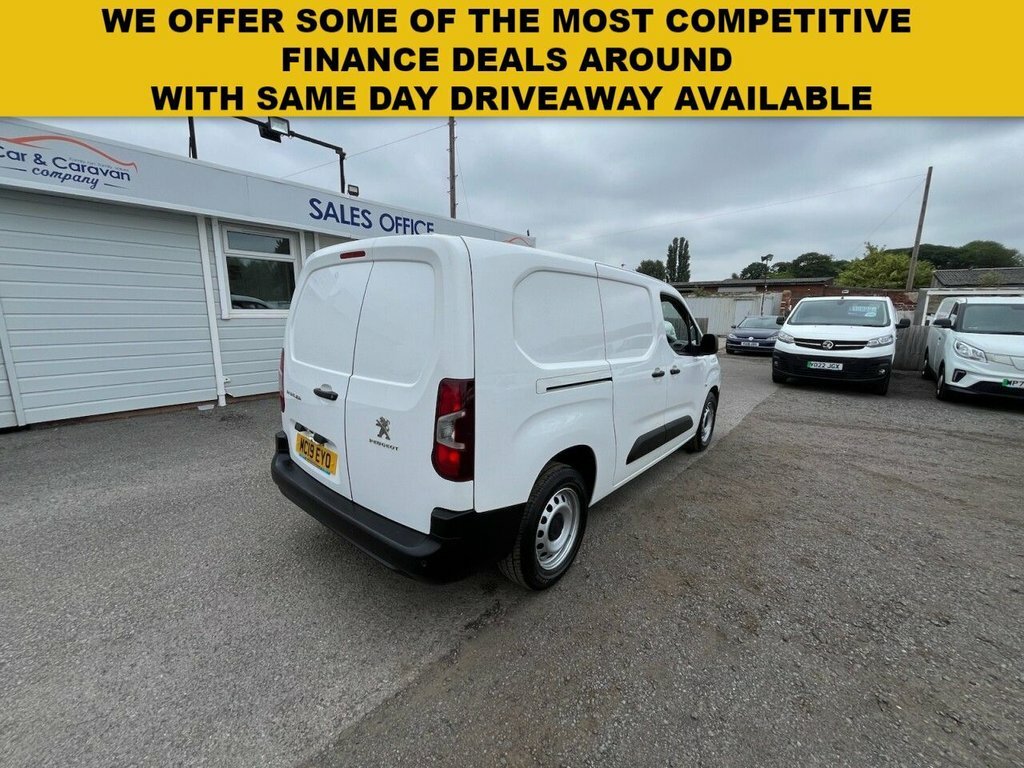 Peugeot Partner 1.6L Grip 6Dr White #2