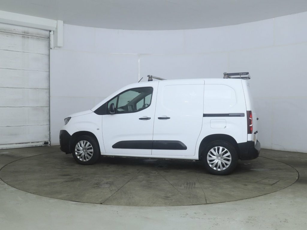 Peugeot Partner 1.5L Professional White #4