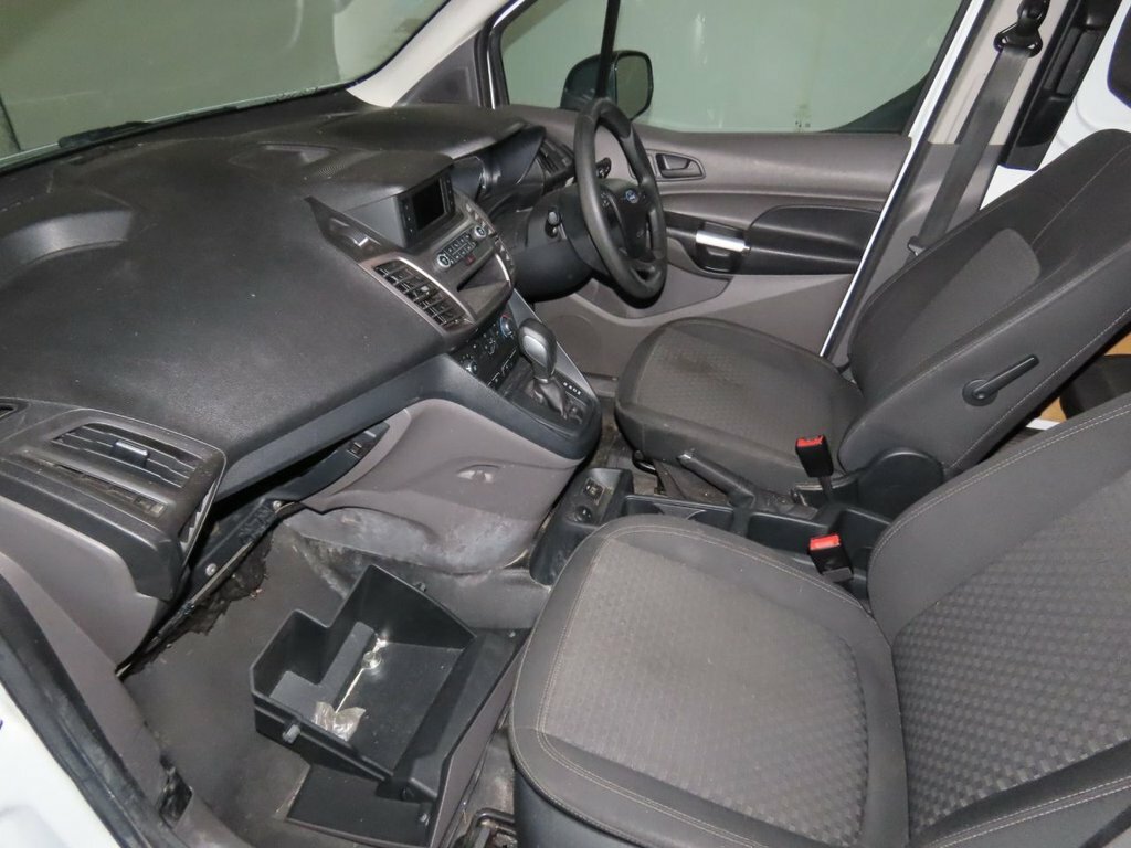 Ford Transit Connect Connect 1.5 230 Ecoblue Trend Crew Van Double Cab White #7