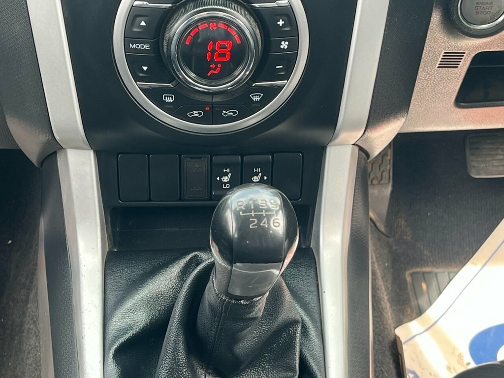 Isuzu D-Max Utah Dcb Blue #32