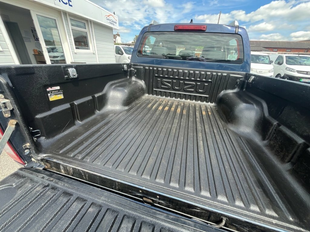 Isuzu D-Max Utah Dcb Blue #11