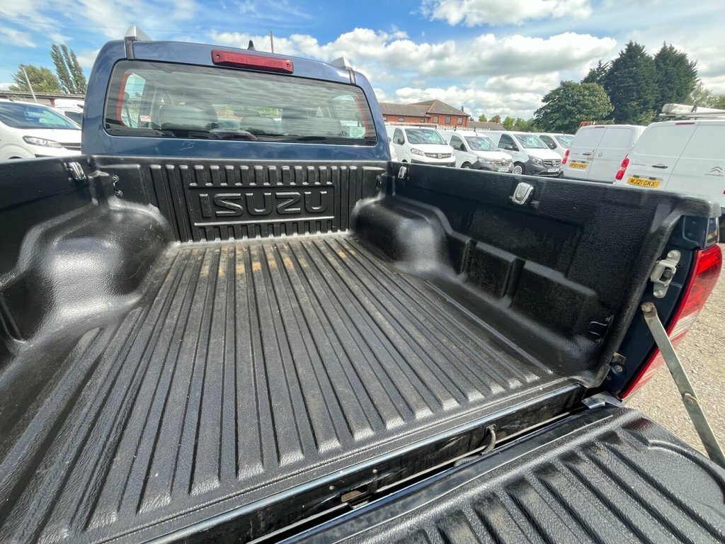 Isuzu D-Max Utah Dcb Blue #12
