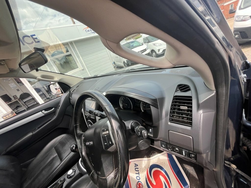 Isuzu D-Max Utah Dcb Blue #41
