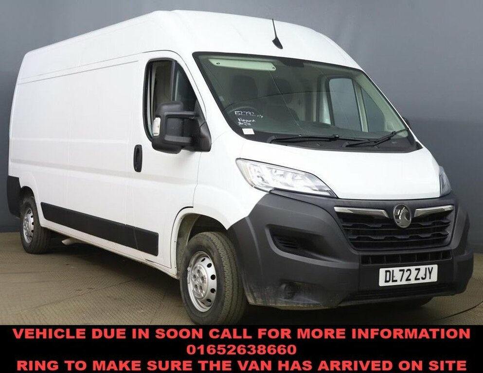 Vauxhall Movano 2L Prime White