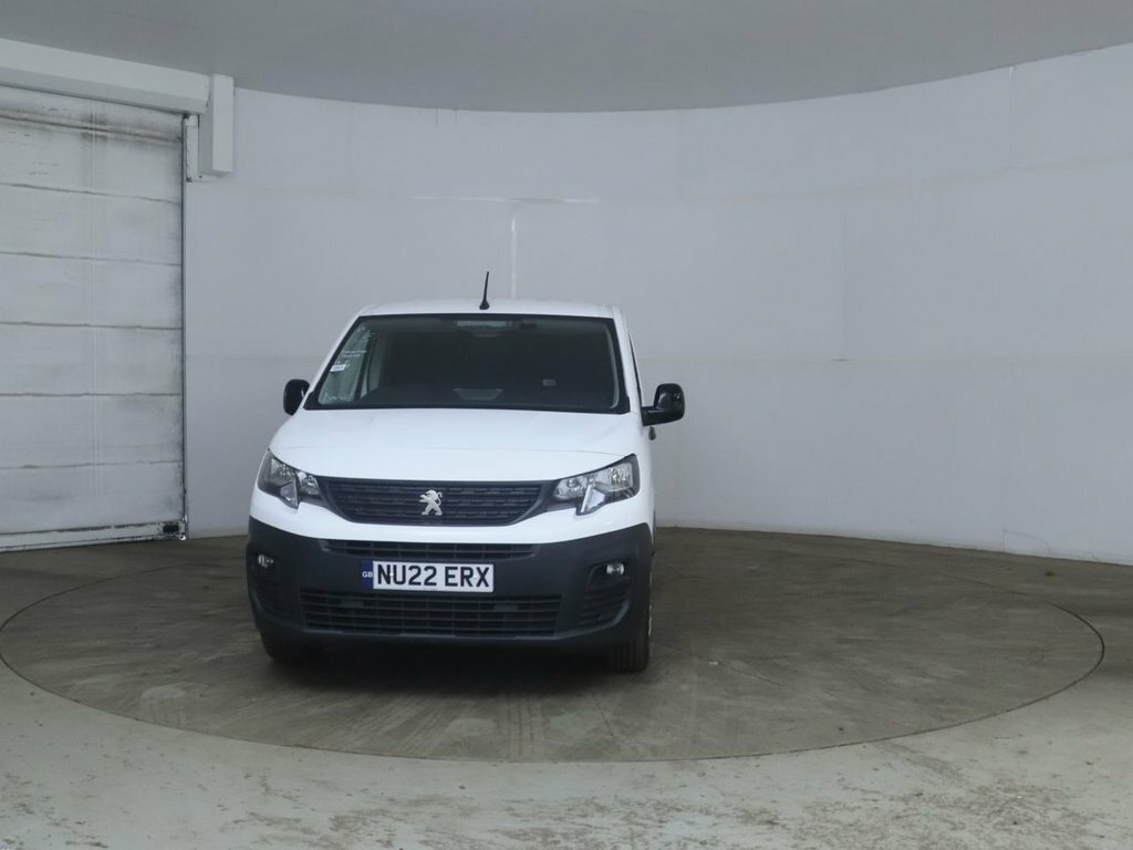 Peugeot Partner 1.5L Professional Premium White #2