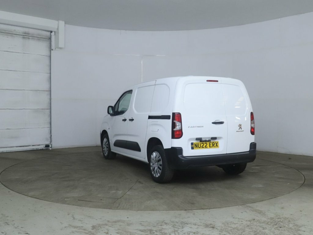 Peugeot Partner 1.5L Professional Premium White #3