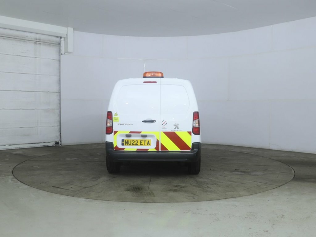 Peugeot Partner 1.5L Professional Premium White #5