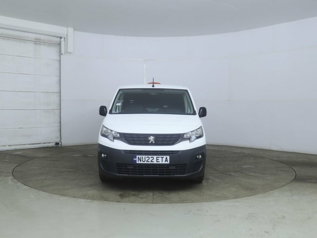 Peugeot Partner 1.5L Professional Premium White #2