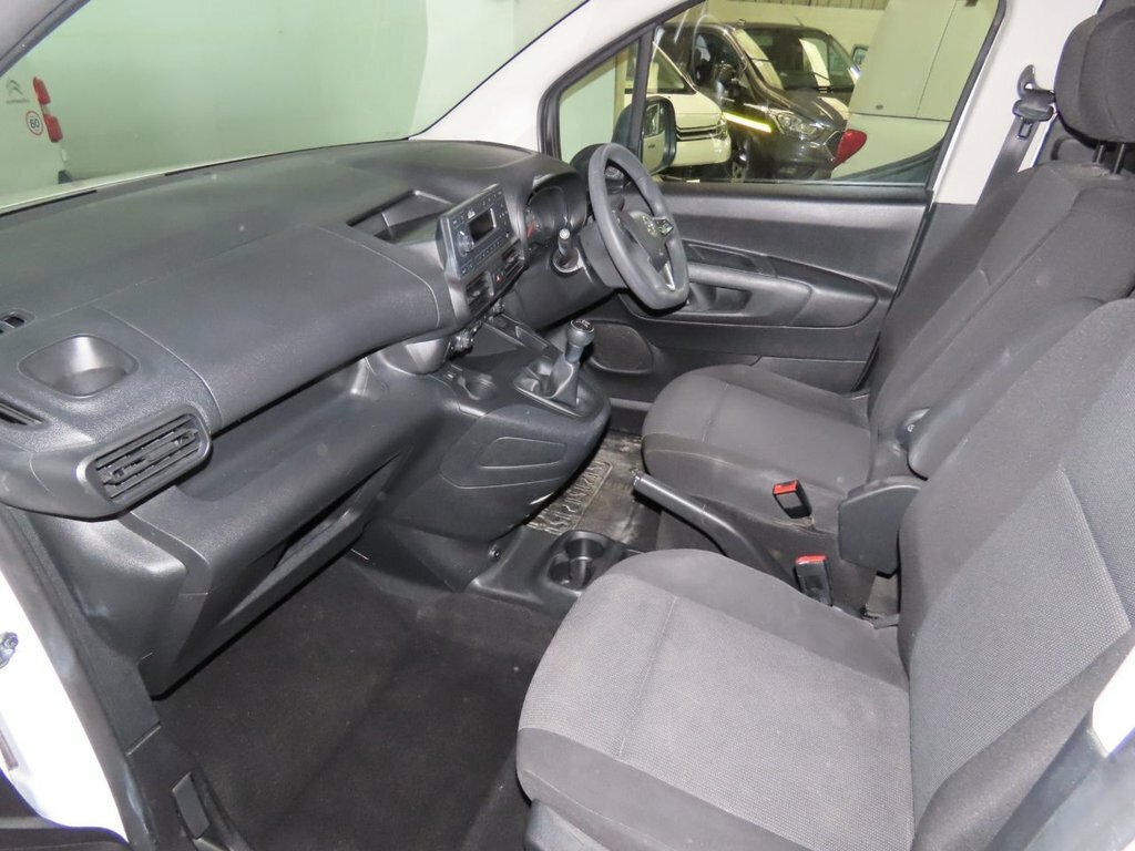 Vauxhall Combo 1.5 Turbo D Se Mpv Euro 6 Ss Blue #10