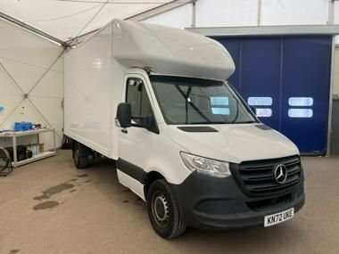 Mercedes-Benz Sprinter 2L Progressive White