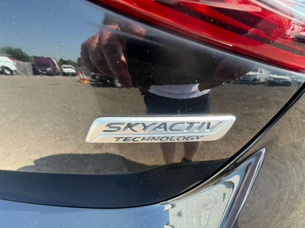 Mazda 2 1.5L Tech Edition Black #6