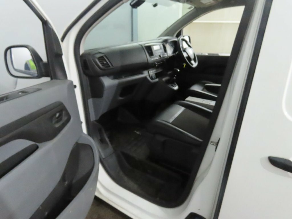 Vauxhall Vivaro Vivaro 2900 Sportive Cdti White #7