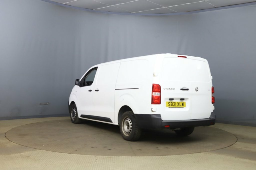 Vauxhall Vivaro 1.5L Edition White #4