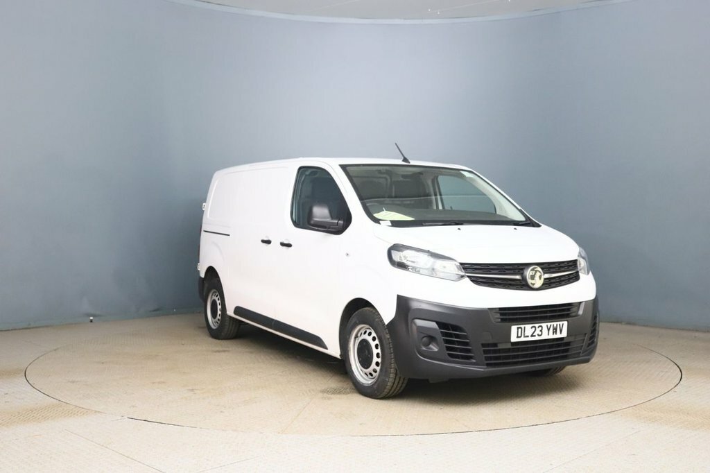 Vauxhall Vivaro 1.5L Prime 6Dr White