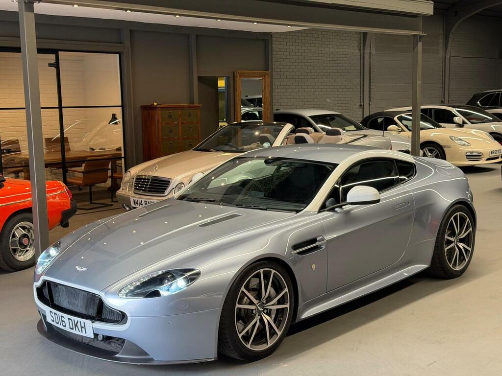 Aston Martin Vantage 4.7 V8 N430 Euro 6 Silver