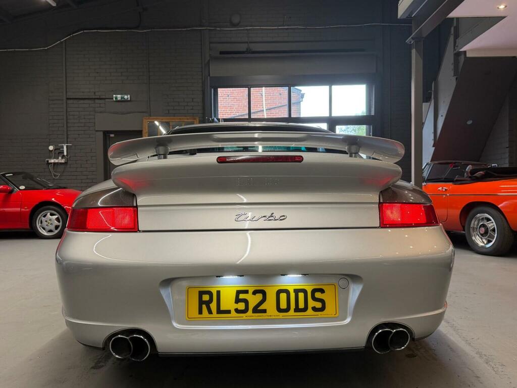 Porsche 911 Carrera 4S Silver #34