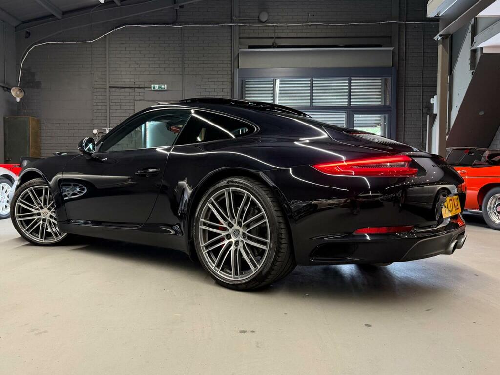 Porsche 911 Carrera Gts S-a 2017 Red #53