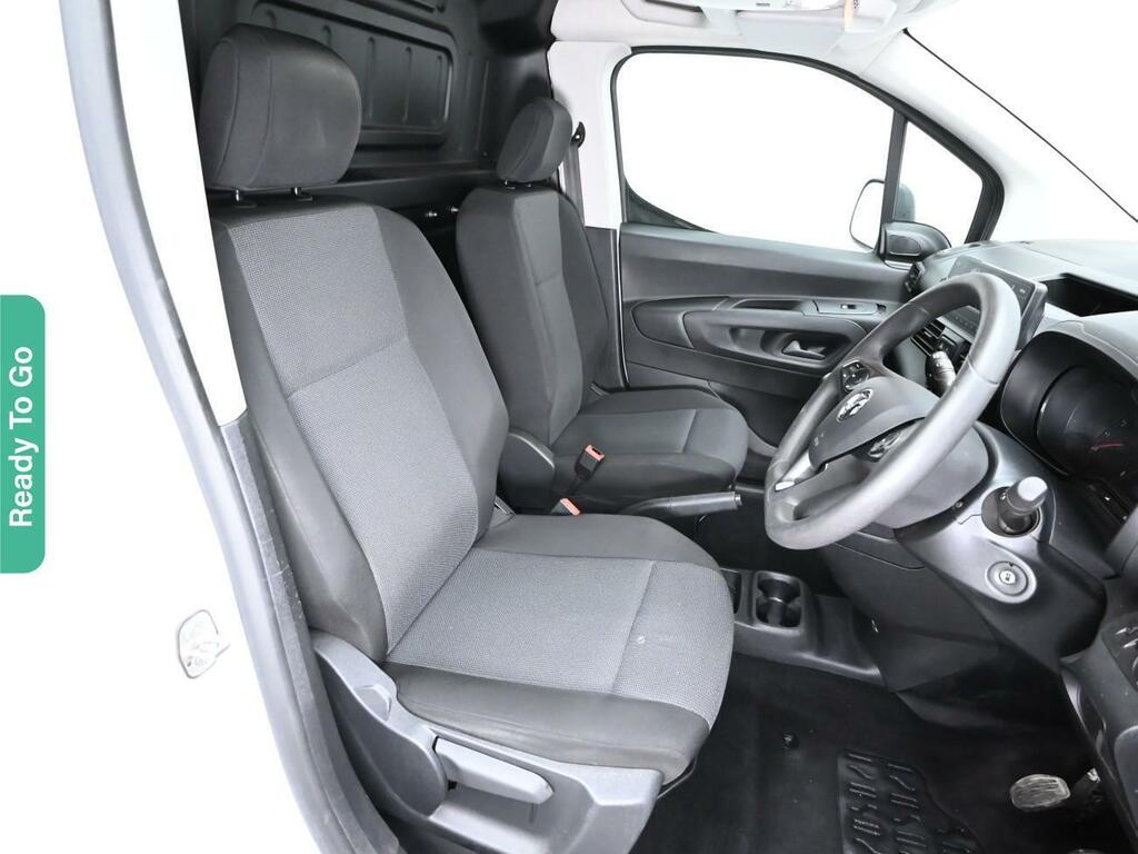 Vauxhall Combo 1.6 Turbo D 2300 Sportive Panel Van Man DS70XCW White #2