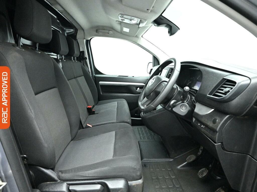 Vauxhall Vivaro 1.5 Turbo D 2700 Dynamic Panel Van 6Dr Manu YE72ZFC Grey #2