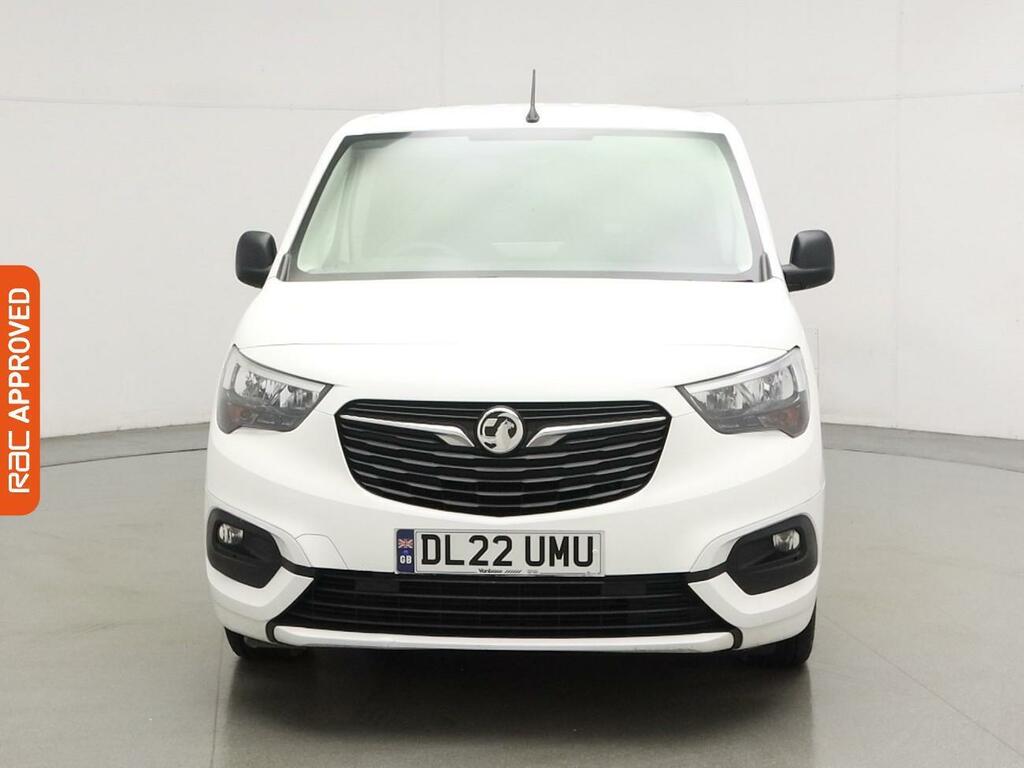 Vauxhall Combo 1.5 Turbo D 2300 Sportive Panel Van 6Dr Man DL22UMU White #5