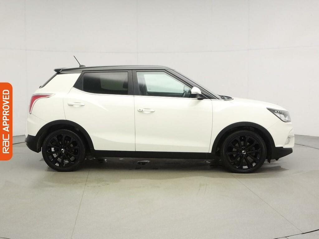 SsangYong Tivoli 1.6 E-xdi Elx Red Edition Suv Euro White #5